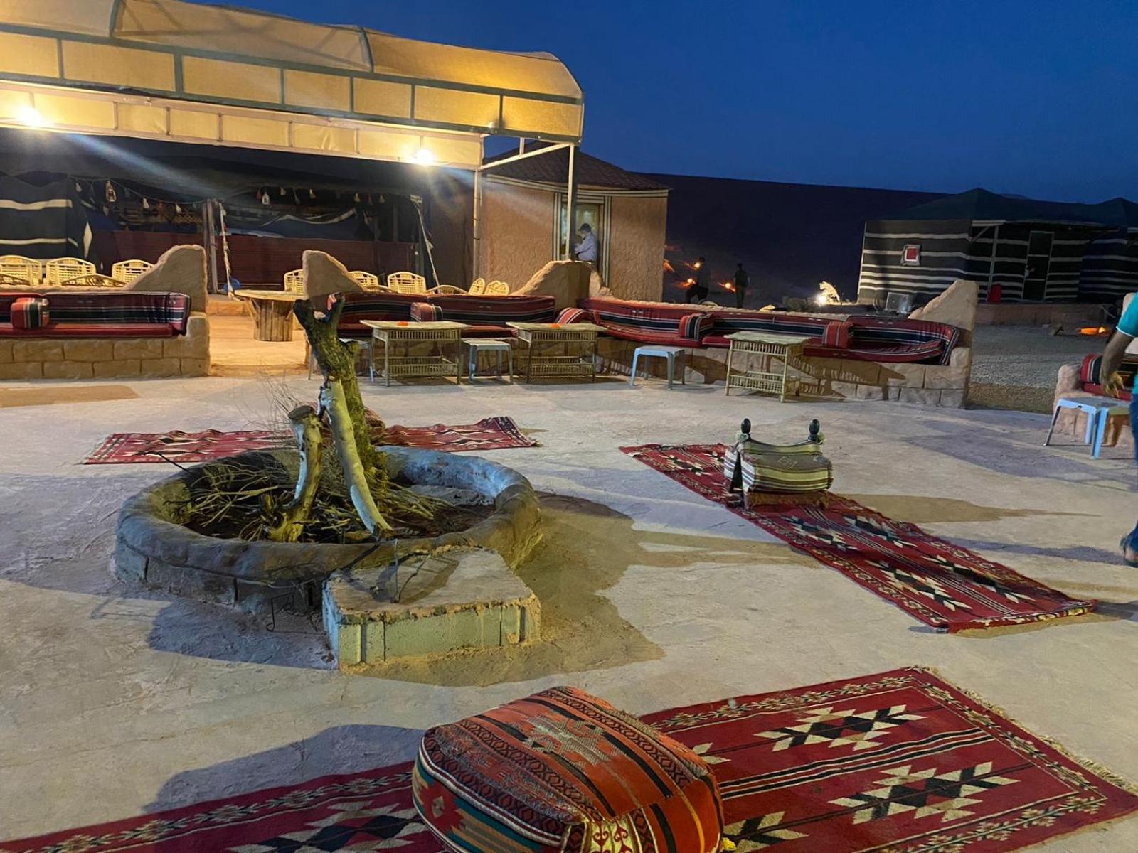 Arena Desert Camp & Adventurers Wadi Rum Esterno foto