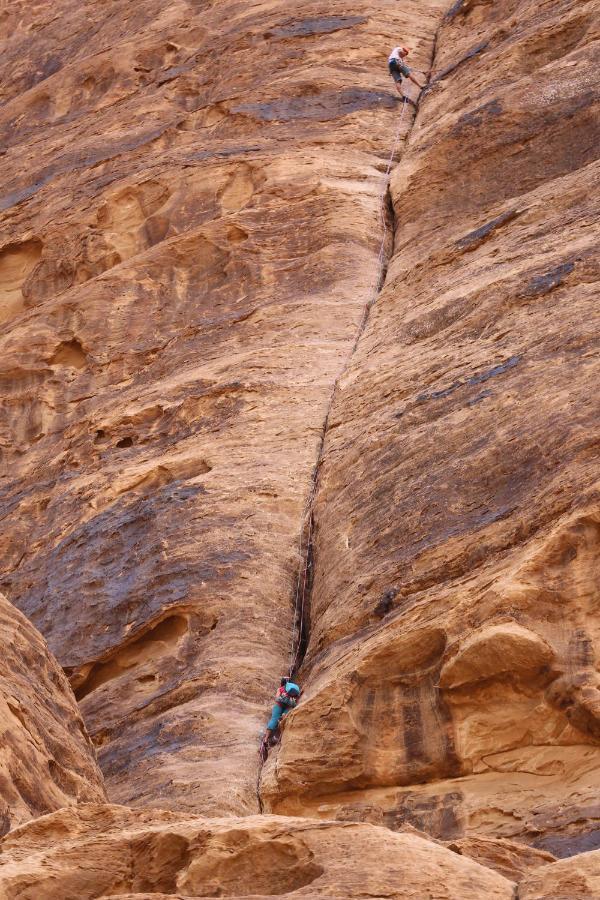 Arena Desert Camp & Adventurers Wadi Rum Esterno foto